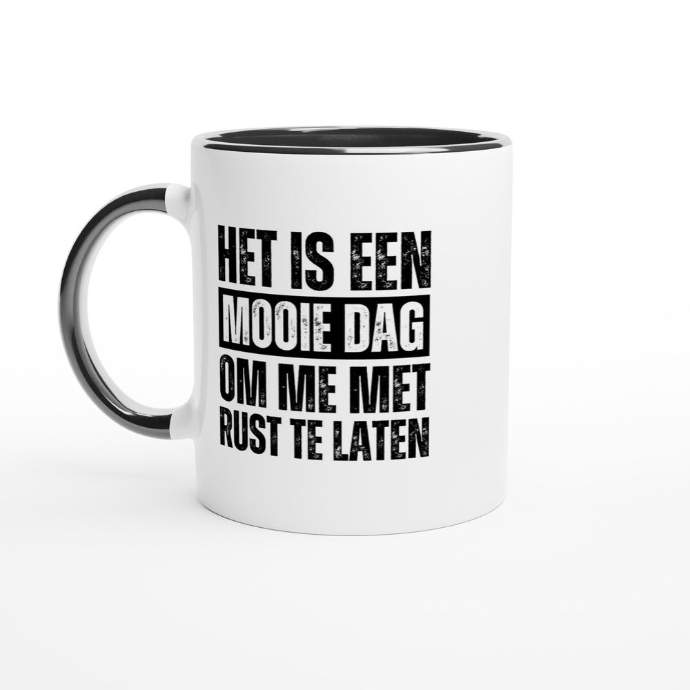 Mooie dag om me met rust te laten, initialen achterzijde, mok